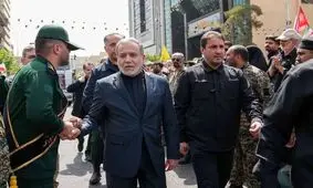پیام عراقچی درباره مذاکرات پس از حضور در مراسم تشییع پیکر رهبر شهید / تا تهدید هست، از مذاکره خبری نیست