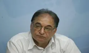 مسعود اقبالی: خط زدن طارمی تصمیم اسکوچیچ نیست، او از جای دیگری خط می گیرد!