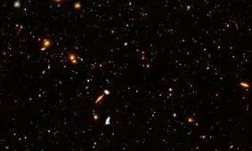 درخشش ۵۰۰۰ کهکشان باستانی در یک تصویر