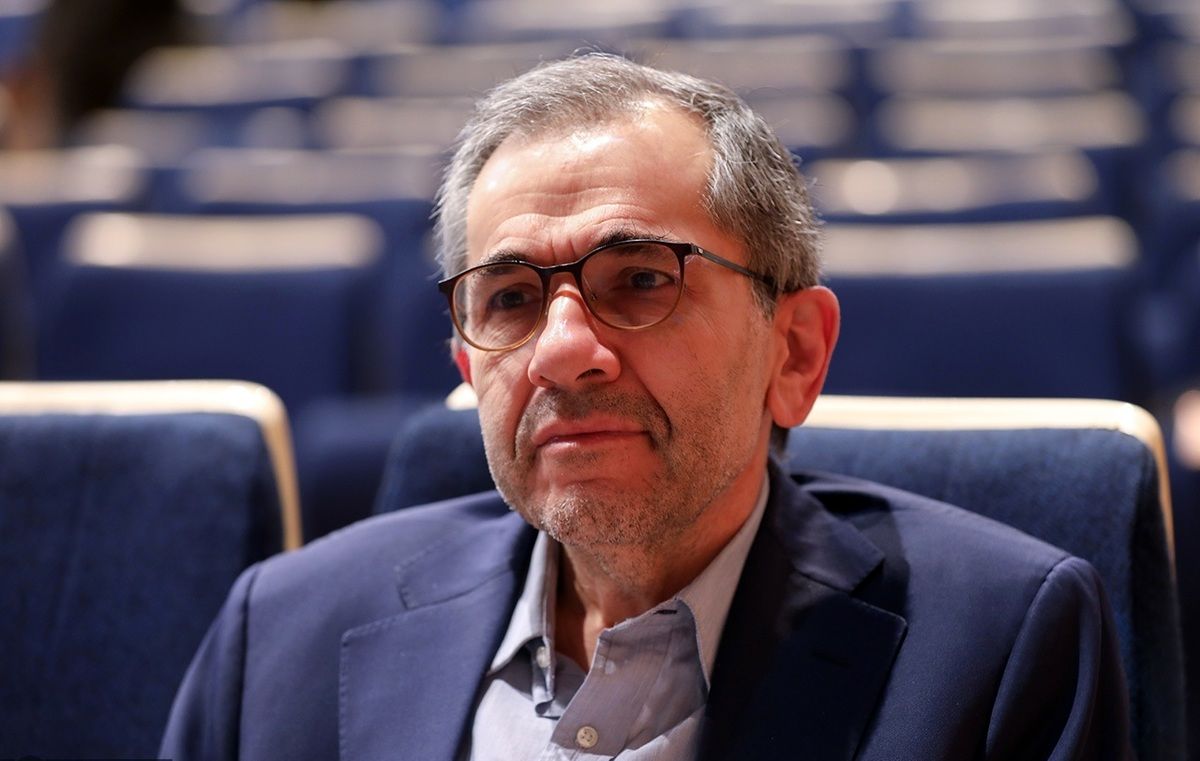 دیدار تختروانچی با قرقاش در ابوظبی