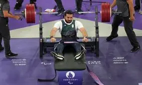 پاراوزنه‌بردار ایران مدال برنز پارالمپیک را گرفت

