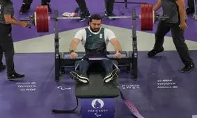 پاراوزنه‌بردار ایران مدال برنز پارالمپیک را گرفت

