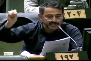 جمهوری اسلامی ساختار است، نه جنبش، پارتیزان، رابین هود و دن کیشوت!/ برخی نمایندگان می گویند  اطلاعاتشان را برای افشا، خود دستگاه ها تامین می کنند/ آقایان نماینده! به قول فیلم آژانس شیشه ای، دود موتورهای افشاگری شما جمهوری اسلامی را خفه کرده است!/ ویدئو