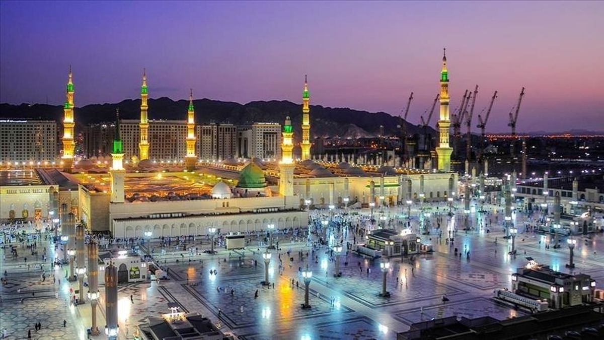 عربستان پخش نمازهای ماه رمضان در رسانه ها را ممنوع کرد
