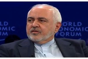 حضور ظریف در خطبه خوانی اربعین در حرم امام رضا(ع)/ عکس

