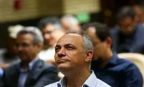 به خاطر پشت گوش‌اندازی و تعلیق تصمیم‌گیری، اینک کشور با "فشردگی خارق‌العادۀ زمان" روبروست