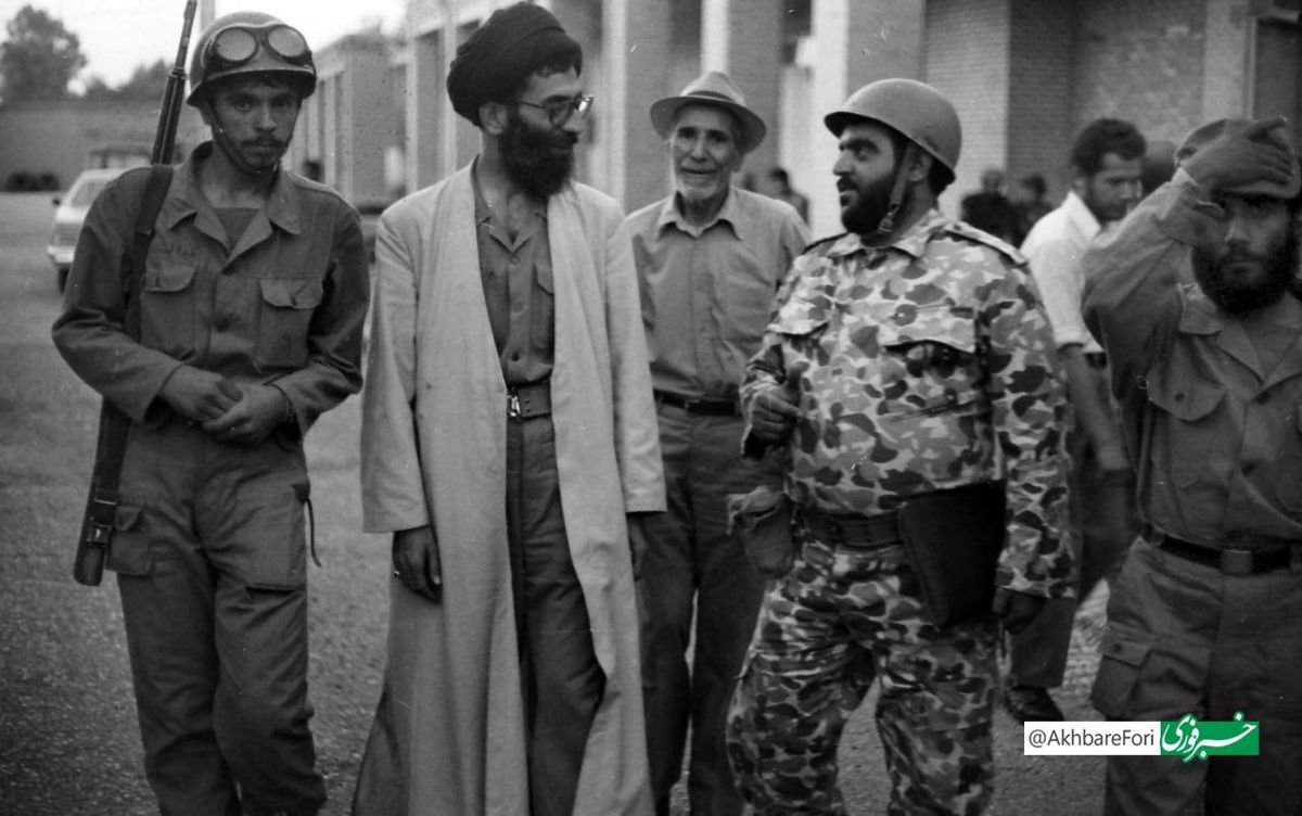 تصاویر دیده نشده از رهبر انقلاب در جبهههای دفاع مقدس