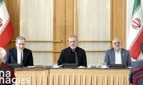 پزشکیان: باید چارچوبی ایجاد کنیم تا ایرانیان خارج از کشور که می‌ترسند راحت به ایران بیایند/ دم از حقوق بشر می‌زنند اما زندانیان را می‌کشند، از حمله اسرائیل دفاع می‌کنند که موضوعی شرم‌آور است/ ویدئو

