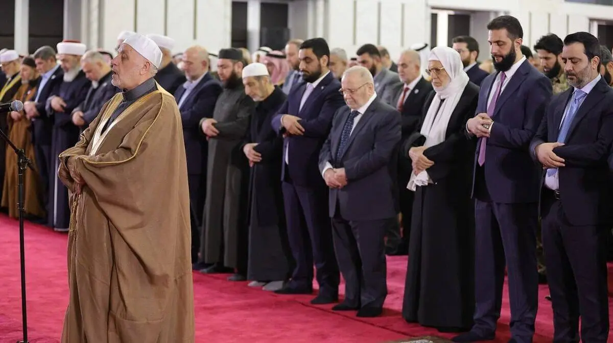 احمد الشرع جلوی چه کسی تعظیم کرد؟/ ویدئو