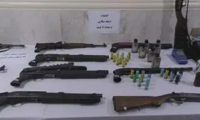 انهدام شبکه قاچاق انواع سلاح و مهمات جنگی توسط سازمان اطلاعات سپاه خوزستان/ ویدئو