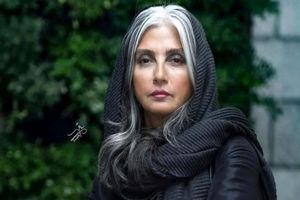 تصویر پربازدید از کودکیِ رویا جاویدنیا