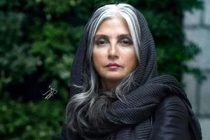 تصویر پربازدید از کودکیِ رویا جاویدنیا 