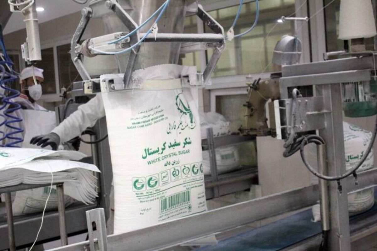 آمادگی کامل کارخانههای شکر برای تولید حداکثری/ دستیابی به بیشترین میزان رشد ارتفاع نیشکر در ۱۰ سال اخیر/ امسال جهش تولید محقق میشود
