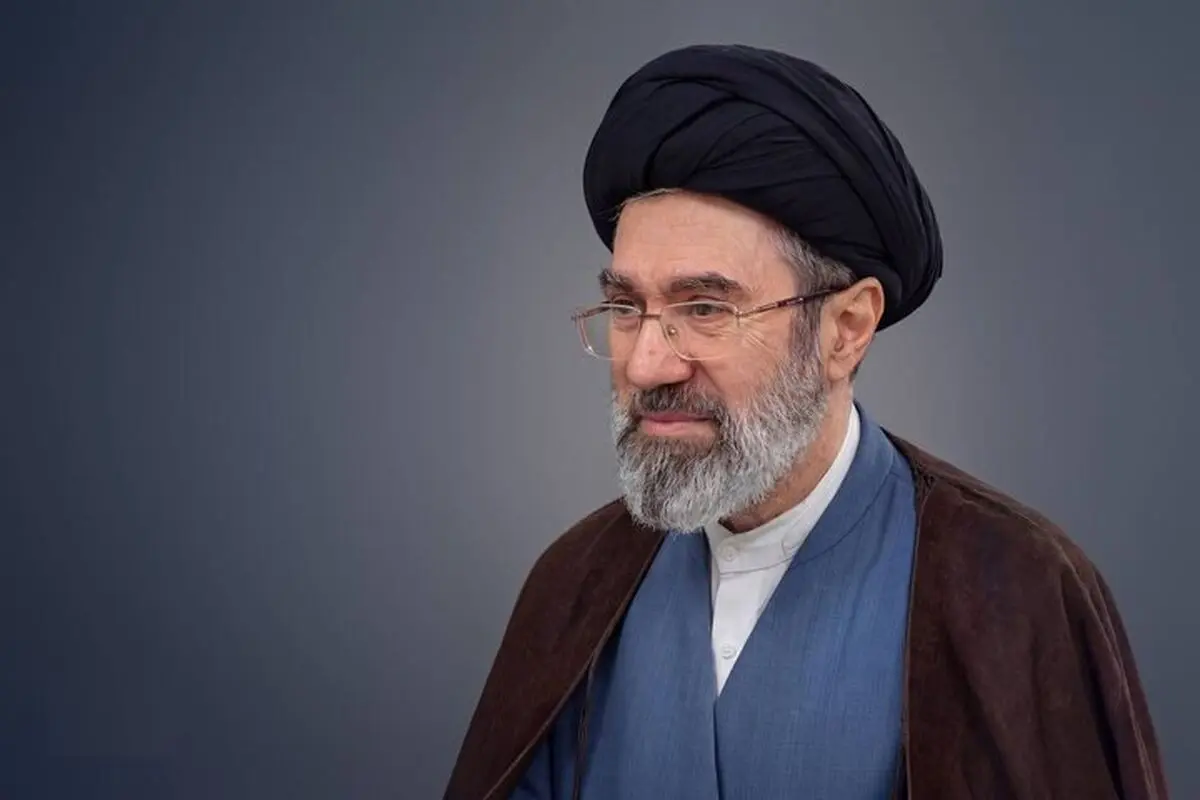 پیام رهبر انقلاب درباره تفاهم‌نامه ایران و آمریکا/ بنده نظر دیگری داشتم؛ از باب تعهدی که رئیس‌جمهور به بنده دادند اجازه‌ آن را صادر نمودم‌/ از این لحظه ما منتظر تحقق شروط خواهیم بود