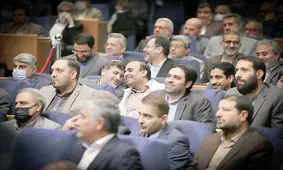 عقب‌نشینی تاکتیکی خالص‌سازان؟/ اوج‌گیری مجادلات درونی اصولگرایان و پس از هشدار رهبری/ بررسی برکناری معاون سیاسی صداوسیما 