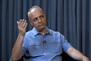 واکنش زیدآبادی به توییت آشنا: این نوع اشارات و کنایات «سَمّ» است