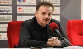 حمله زنوزی به تاج؛ اگر نمی‌توانی فوتبال را مدیریت کنی، کنار برو!

