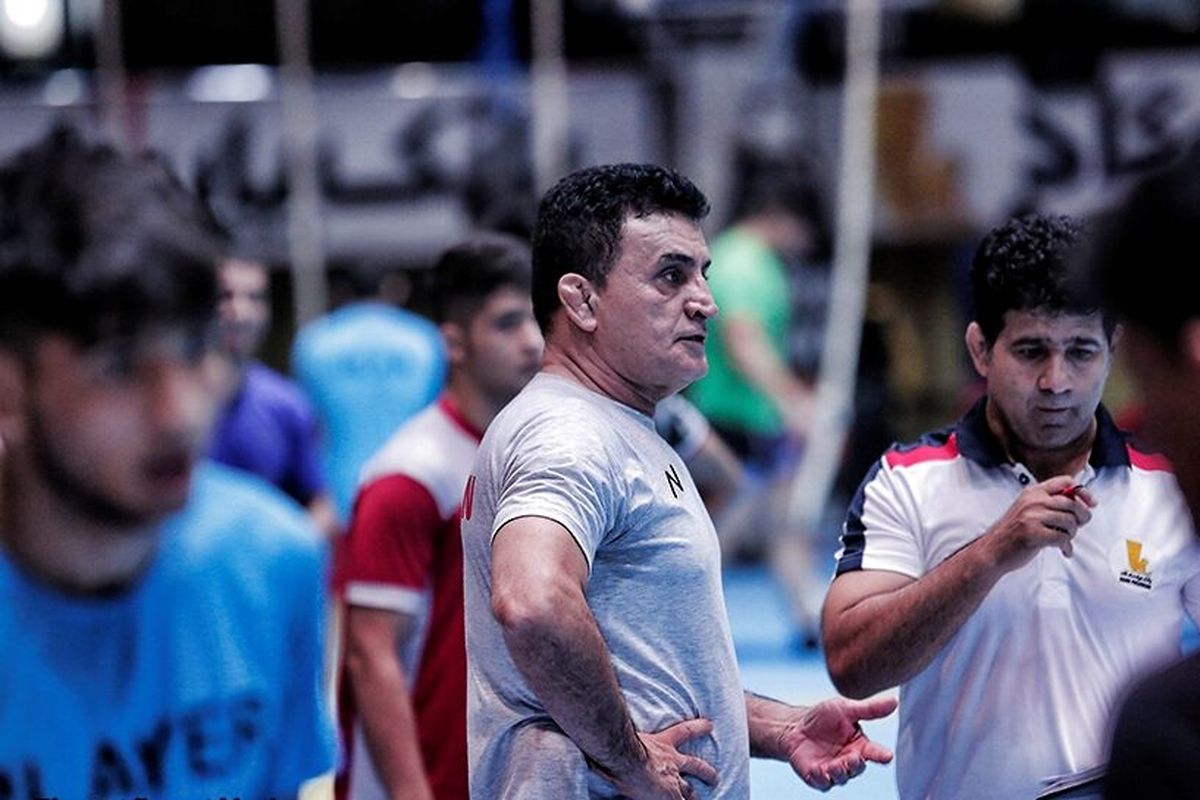 اقدام جالب محمد بنا برای انگیزه دادن به فرنگی کاران/ ویدئو