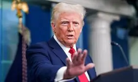 دفاع کیهان از مطلب دیروز خود درباره شلیک به سر ترامپ/ کاسه‌لیس‌های آمریکا بد‌جوری کُپ کرده‌اند
