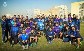 هافبک استقلال بخشیده شد

