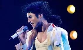 پخش فیلم بیوگرافی مایکل جکسون به تعویق افتاد