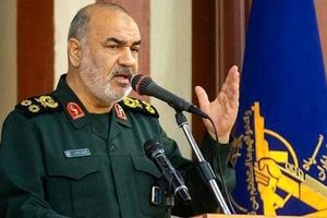 فرمانده کل سپاه: نمی‌توانیم ناقص بجنگیم/ دشمن می‌خواهد تمام زندگی مردم ایران را تبدیل به میدان جنگ کند


