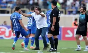 باخت ۰-۳ فجر سپاسی مقابل استقلال؛ صدرنشینی بی‌رحمانه آبی‌ها!
