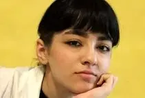 کاسبی های جدید اپوزیسیون؛ عطر گوگوش و بشقاب پهلوی و شراب نیکا بخرید تا ما پولدار شویم/ به من عاجز 2 دلار کمک کنید

