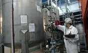 هشدار روزنامه اطلاعات درباره خارج شدن اورانیوم از ایران/ تشابه ایران امروز و ژاپن در جنگ جهانی دوم از منظر نئوکان های آمریکا/ تصمیم گیری درباره اورانیوم، تصمیم درباره «بود و نبود ایران تاریخی» است