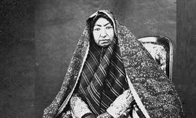 سفر به تاریخ؛ مادر ناصرالدین شاه در کنار «غلام آفریقایی‌اش، سلیم خان»