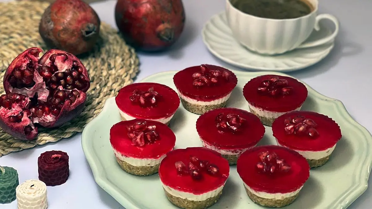 چیز کیک بدون قالب برای شب یلدا/ ویدئو