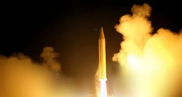 آغاز موج ۳۷ عملیات وعده صادق ۴/ حملات سهمگین ایران علیه صهیونیست ها/ شلیک حجم بی سابقه ای از موشک های خرمشهر 4 به تل آویو