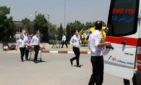 آتش سوزی لکوموتیو باربری در اصفهان 2 نفر را راهی بیمارستان کرد