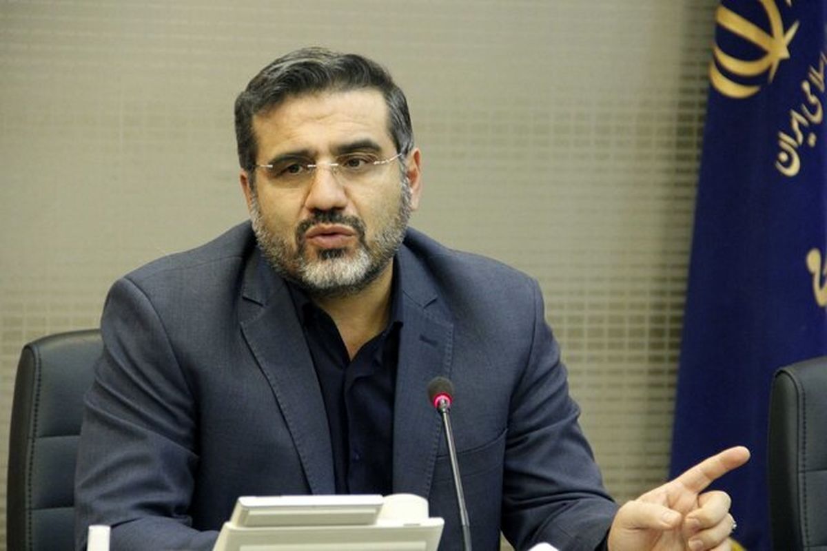 وزیر ارشاد: به هنرمندانی که چند دهه اجازه کار نداشتند مجوز دادیم/ ویدئو