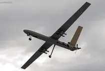 کل‌کل نمادین پهپادهای ایران و آمریکا در فلایت‌رادار/ شمشیر ذوالفقار در برابر ساعت شنی/ تصاویر