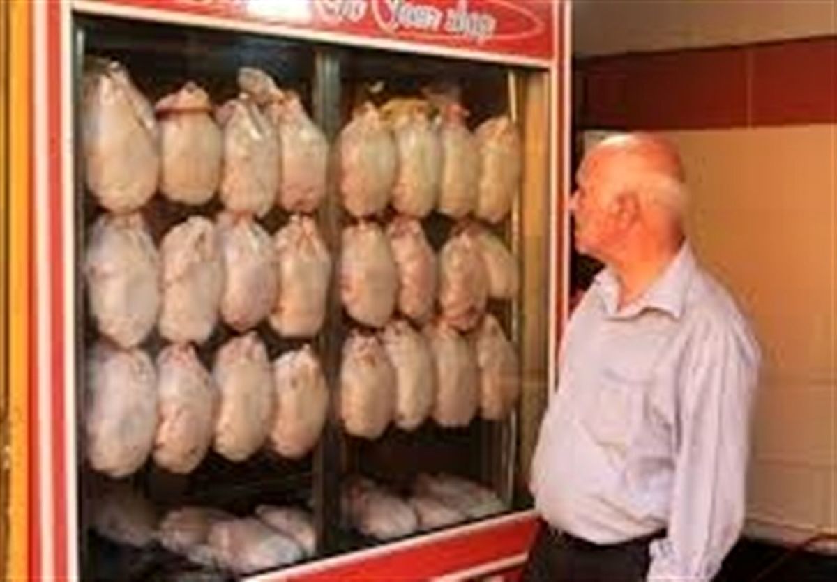 قیمت گوشت گوسفندی ۲۳۵ هزار تومان و مرغ ۶۳ هزار تومان است