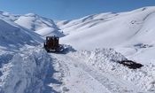 بارش یک متری برف در محور اسالم - خلخال/ آغاز بازگشایی محورهای روستایی