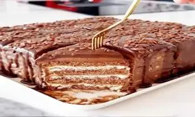 کیک بیسکوییتی پوینگی؛ کیک یخچالی خاص و خوشمزه