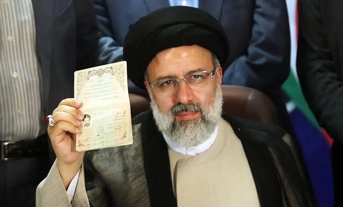 رئیسی ۶۱ ساله شد/ به نظر شما، رئیس جمهور در زمان فوت کردن شمع تولدش چه آرزویی برای ایران داشته باشد؟