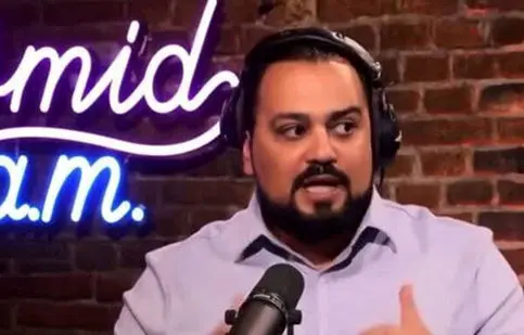 درخواست مجری من‌و‌تو برای بازگشت به ایران/ ویدئو