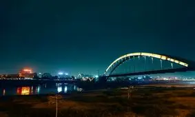 پدیده ماه کامل بر فراز پل سفید اهواز/ ویدئو