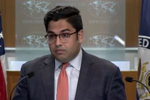 در آستانه پایان تحریم‌های موشکی ایران؛ آمریکا: به تحریم‌ها ادامه می‌دهیم