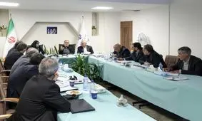 پزشکیان: خسارات واردشده به زیرساخت‌های حمل‌ونقل باید از مراجع بین‌المللی پیگیری شود/ دستور رئیس‌جمهور برای تسریع بازسازی زیرساخت‌های آسیب‌دیده و فعال‌سازی مسیرهای جایگزین