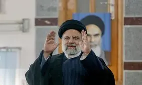عکسی از برادر شهید ابراهیم رئیسی روی آنتن زنده تلویزیون

