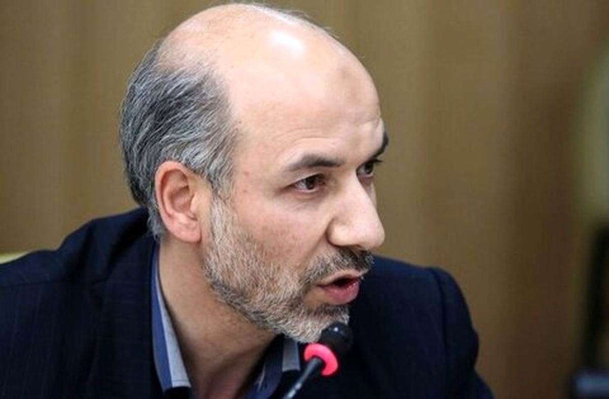 عذرخواهی وزیر نیرو از کشاورزان اصفهانی