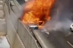 انفجار وحشتناک پژو ۴۰۵ در تهران/ ویدئو