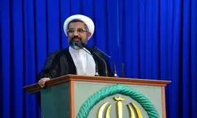 امام جمعه موقت بوشهر: باید فضا برای کسانیکه فرهنگ غربی را در جامعه ترویج می‌کنند، ناامن شود / نسخه درمان نظام اسلامی برای مشکلات اجتماعی، فرهنگی و اقتصادی، پناه بردن به بسیج است