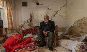 زلزله‌ زدگان "سی‌سخت" در آستانه سال نو هنوز سقفی بالای سرندارند/ اغلب سازه‌ها نیمه‌کاره است