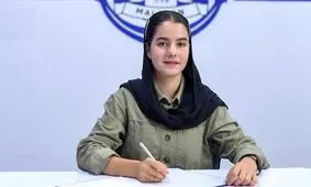 پیانونوازی تینا جهانشاهی بازیکن تیم زنان استقلال/ ویدئو