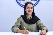 پیانونوازی تینا جهانشاهی بازیکن تیم زنان استقلال/ ویدئو